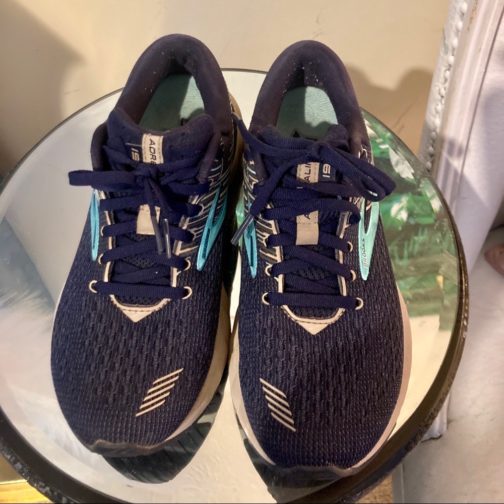 Brooks  cushion support